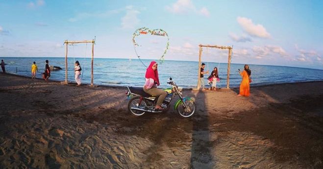 pantai samudra karawang